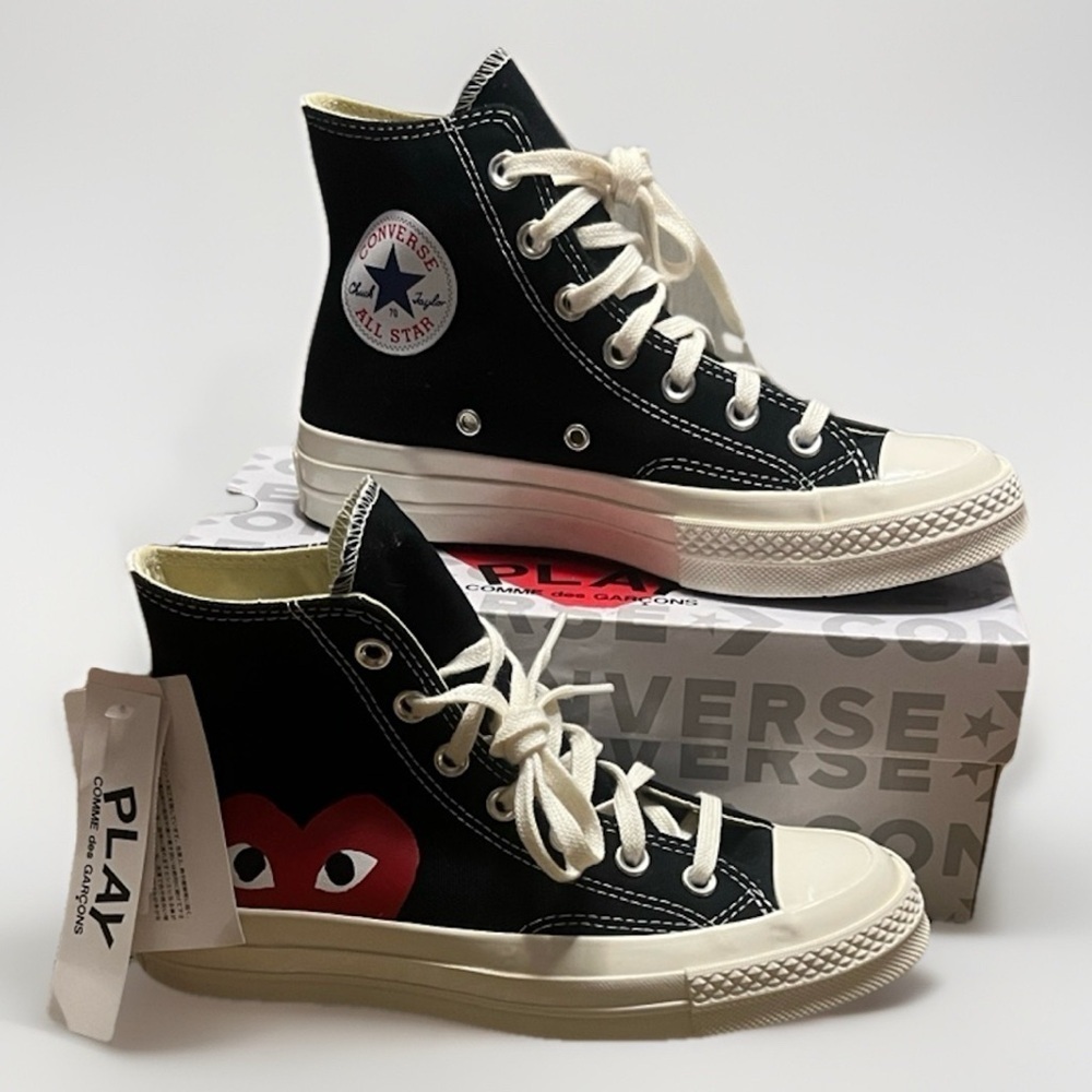 NWT CDG Converse Comme des Garcons Chucks Black White Red Heart W12/M10